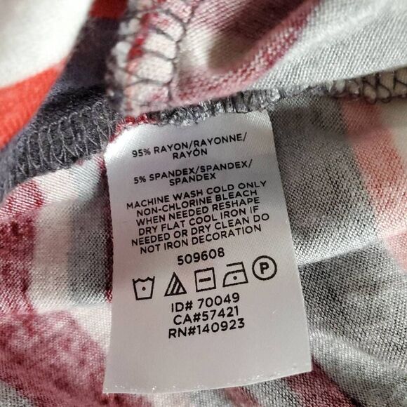 LOFT Outlet Petite Women’s Tank Top Size LP Striped Twist Front Red Gray Sleevel - Picture 5 of 6